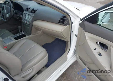 2010 Toyota Camry Le from USA, damaged, VIN 4T1BF3EK9AU551746